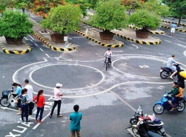 Khóa học bằng A1